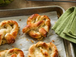 artichoke and spinach stuffed pretzels